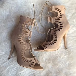 Nude/Beige/Tan Heels